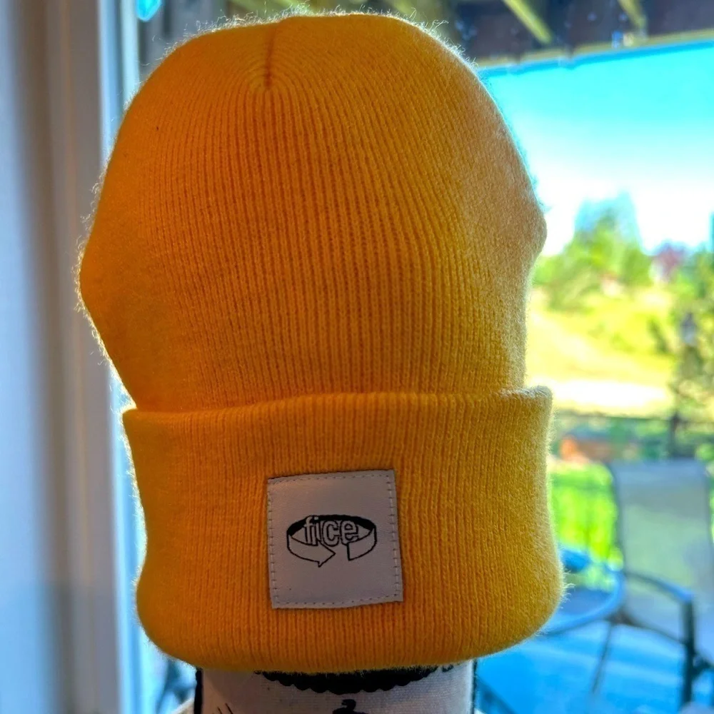 D02.11 Gold FICE Youth Beanie